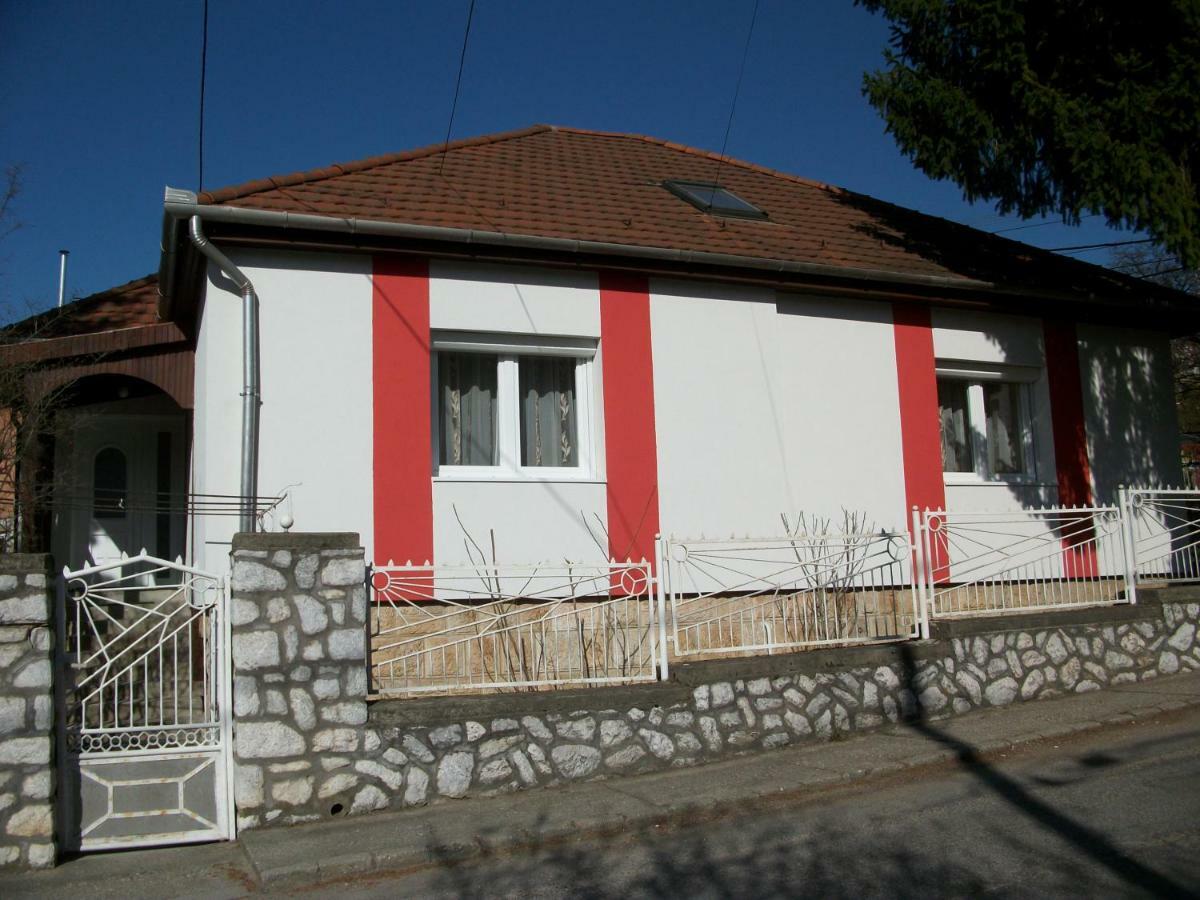 Füge Vendégház Miskolc Exterior foto