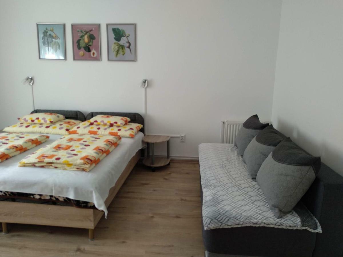 Füge Vendégház Miskolc Exterior foto