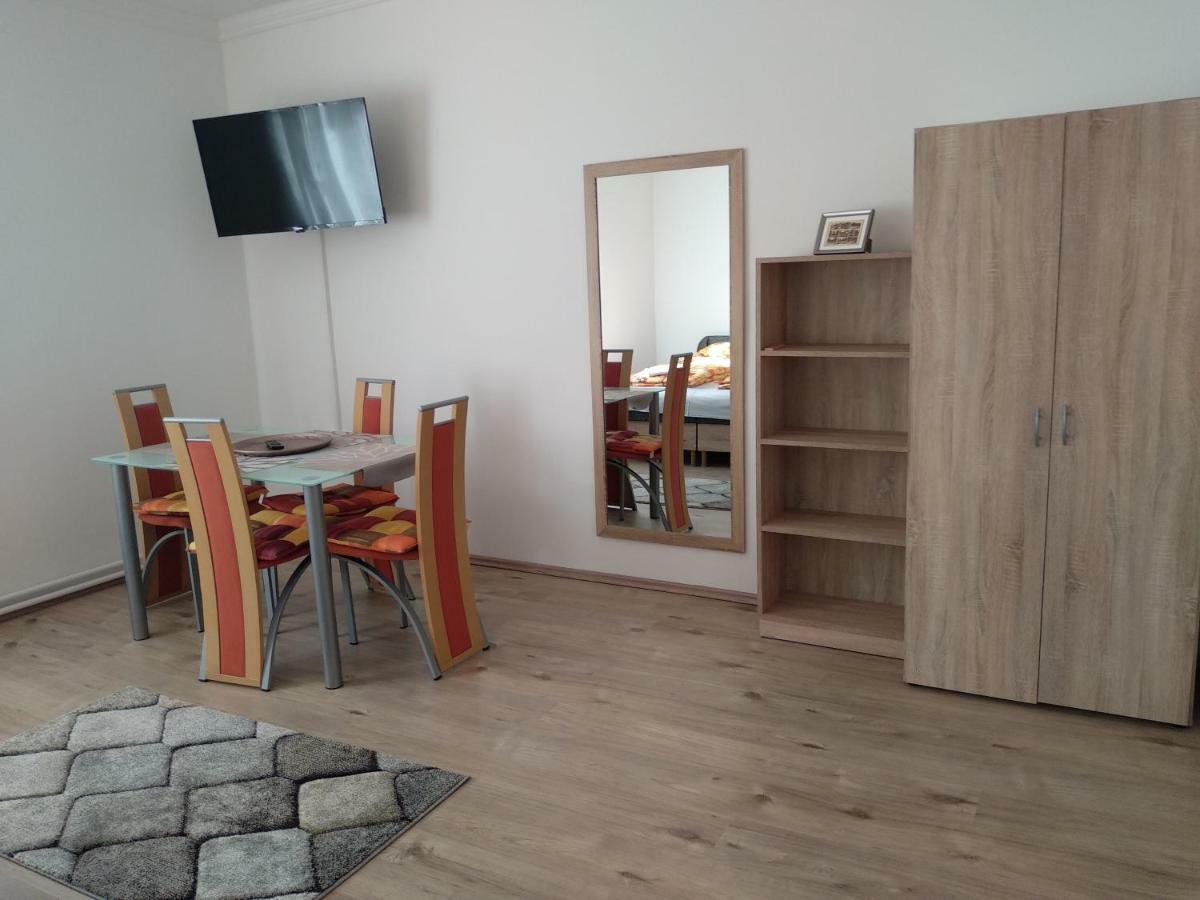Füge Vendégház Miskolc Exterior foto